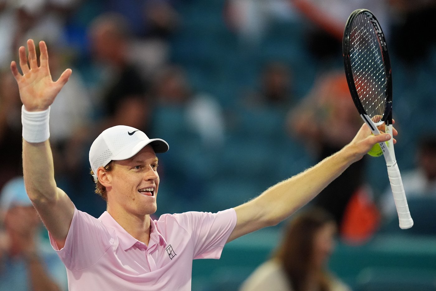 Jannik Sinner reclaims the No. 1 ranking from Carlos Alcaraz and sets sights on the French Open | iNFOnews.ca Jannik Sinner reclaims the No. 1 ranking from Carlos Alcaraz and sets sights on the French Open | iNFOnews.ca