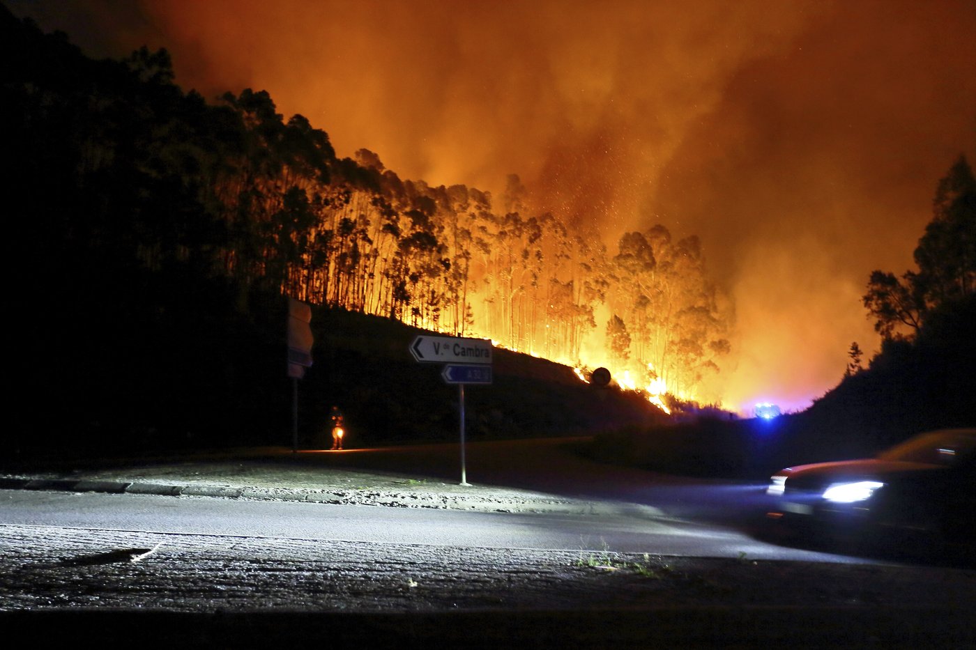 Portugal declares a state of calamity as wildfires rage out of control | iNFOnews.ca