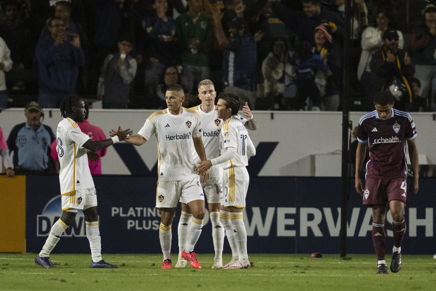 Dejan Joveljic, Riqui Puig both have 2 goals and assist as Galaxy rout Rapids 5-0 in playoff opener | iNFOnews.ca