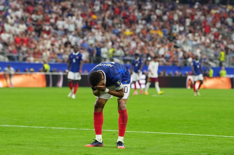 One Extraordinary Photo: France's Kylian Mbappe shows his frustration against Spain | iNFOnews.ca