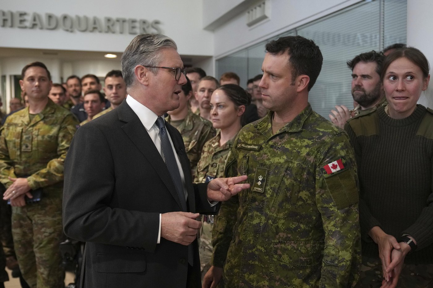 Military leaders discuss Ukraine peacekeeping force as partial ceasefire plans are worked out | iNFOnews.ca