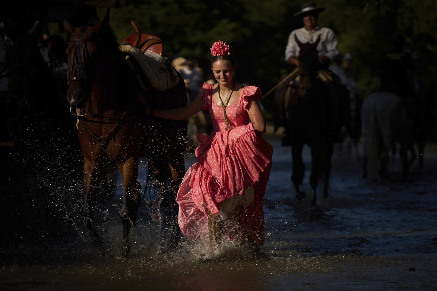 PHOTO COLLECTION: AP Top Photos of the Day, Sunday, June 8, 2025 | iNFOnews.ca