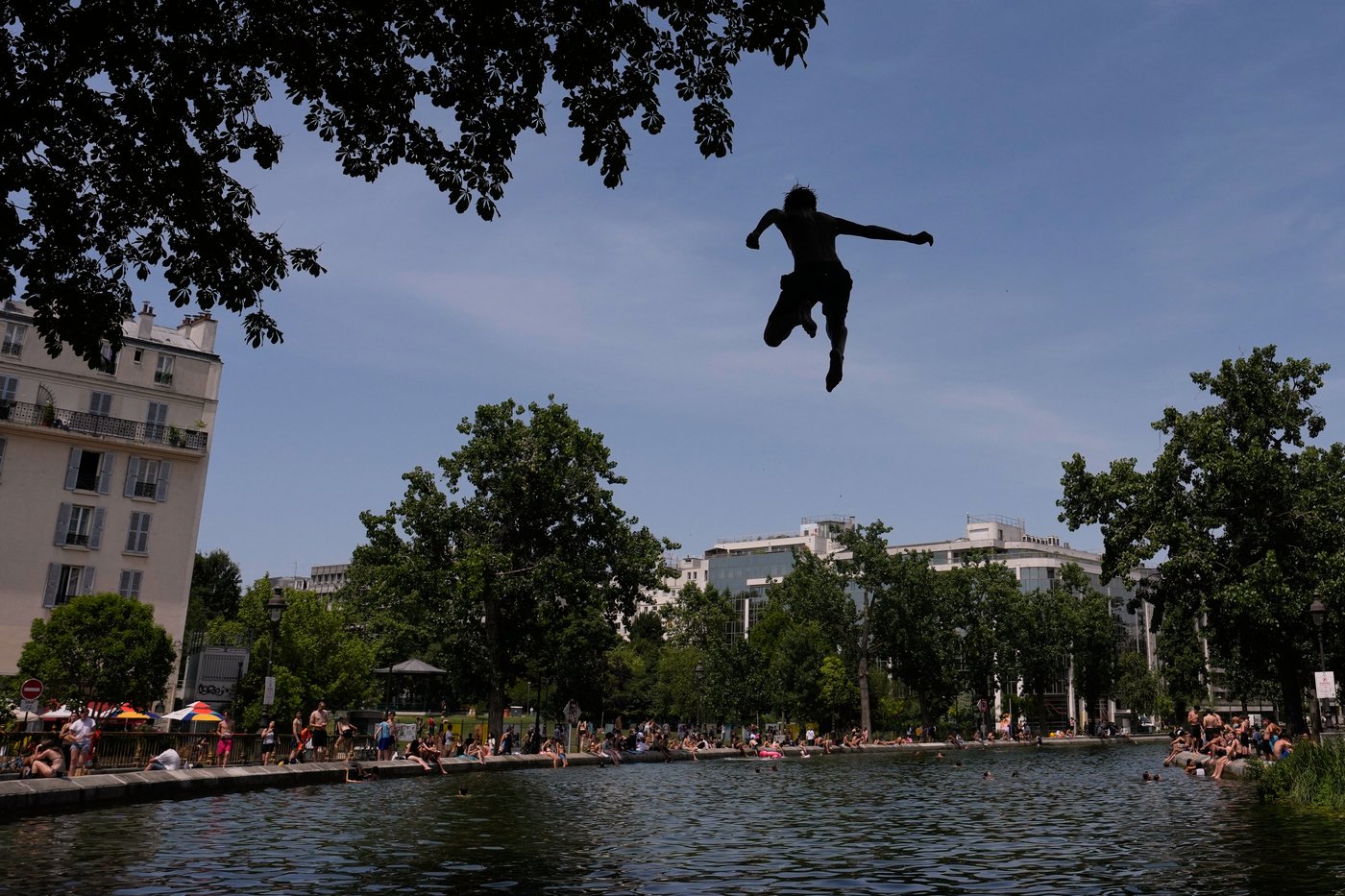 France records its hottest day ever as Europe withers in early heat wave | iNFOnews.ca