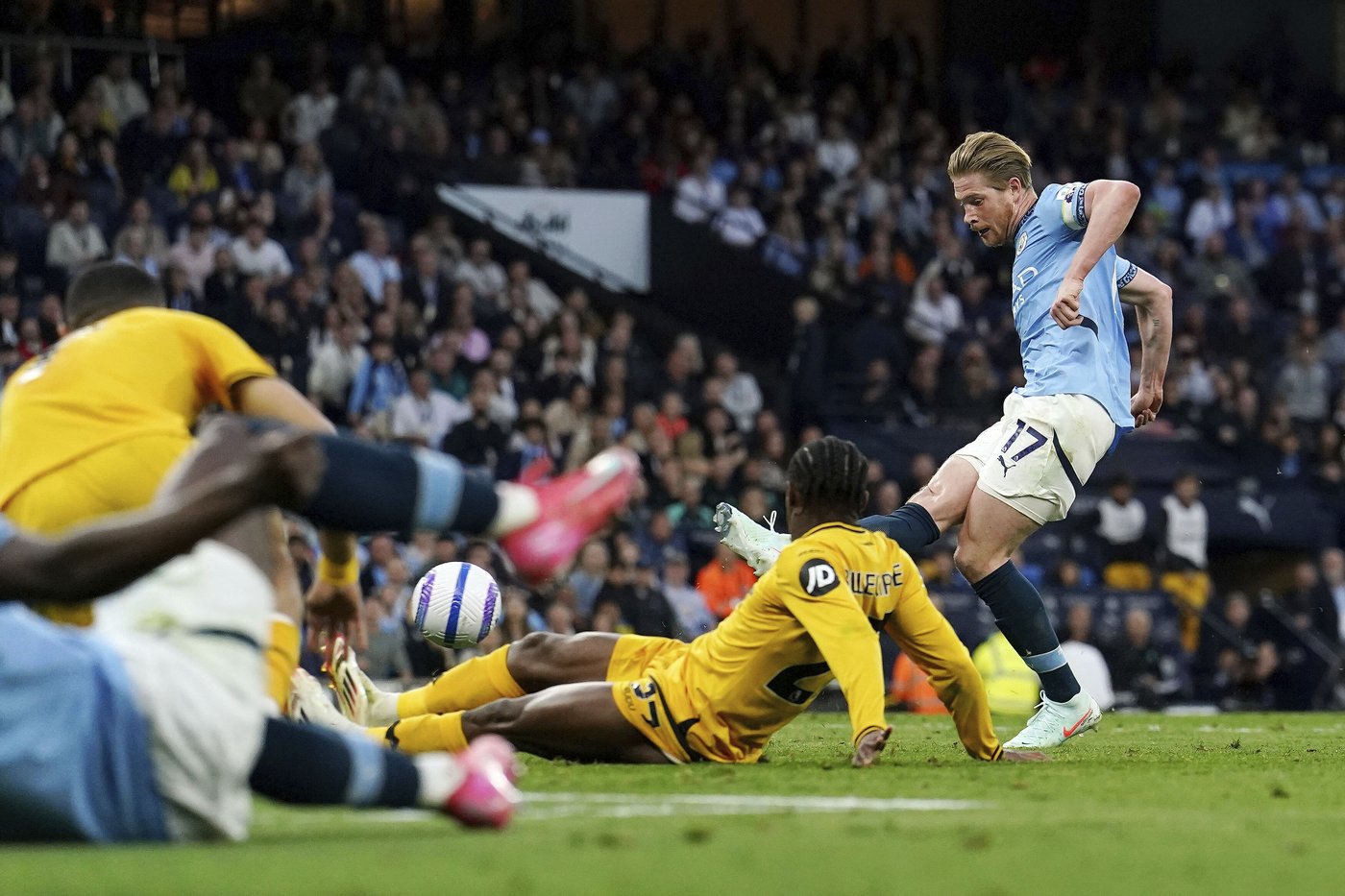 De Bruyne not finished yet as he gives Man City crucial win over Wolves | iNFOnews.ca