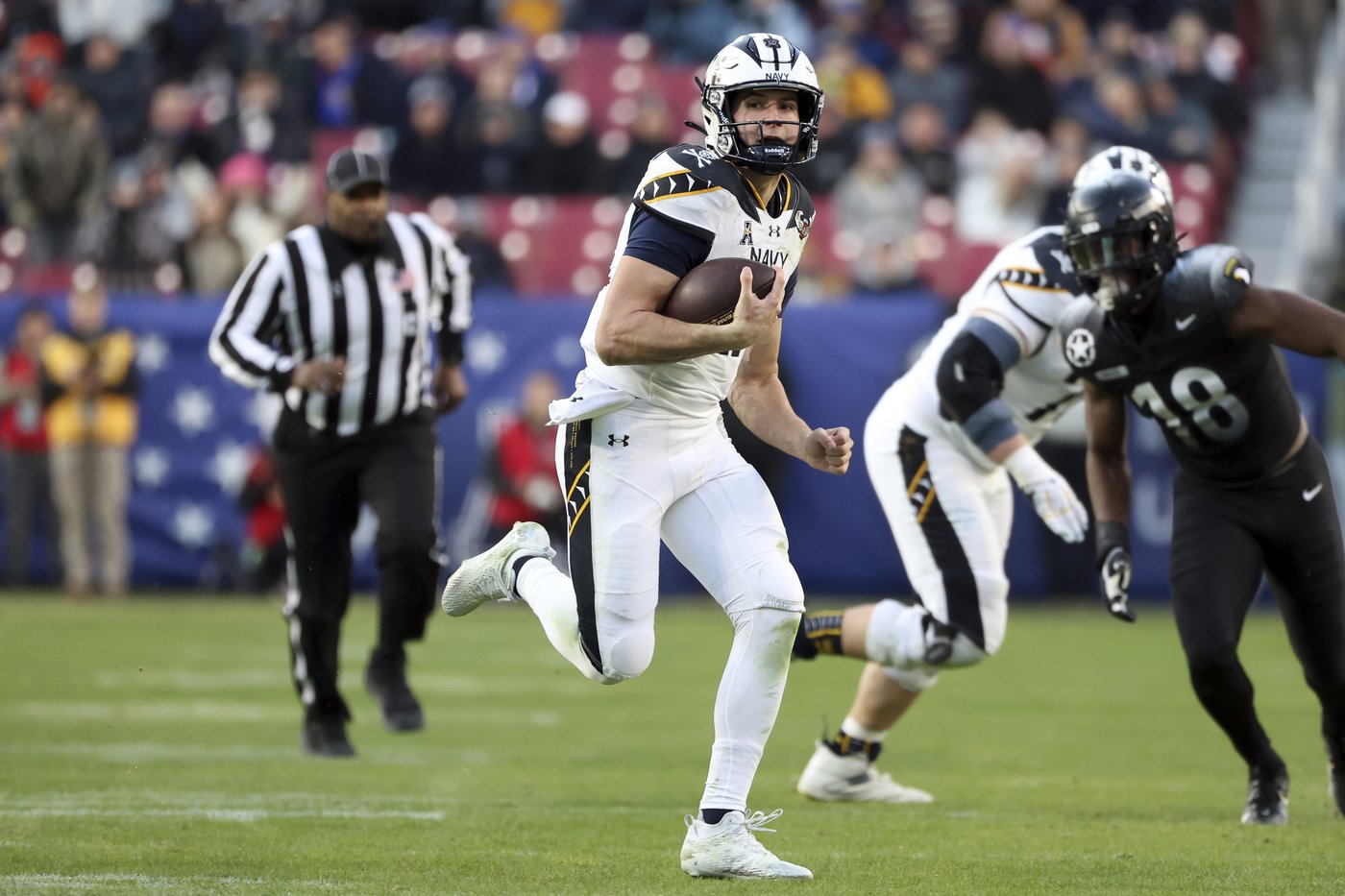 Blake Horvath shines as Navy dominates in a 31-13 victory over Bryson Daily and No. 19 Army | iNFOnews.ca Blake Horvath shines as Navy dominates in a 31-13 victory over Bryson Daily and No. 19 Army | iNFOnews.ca