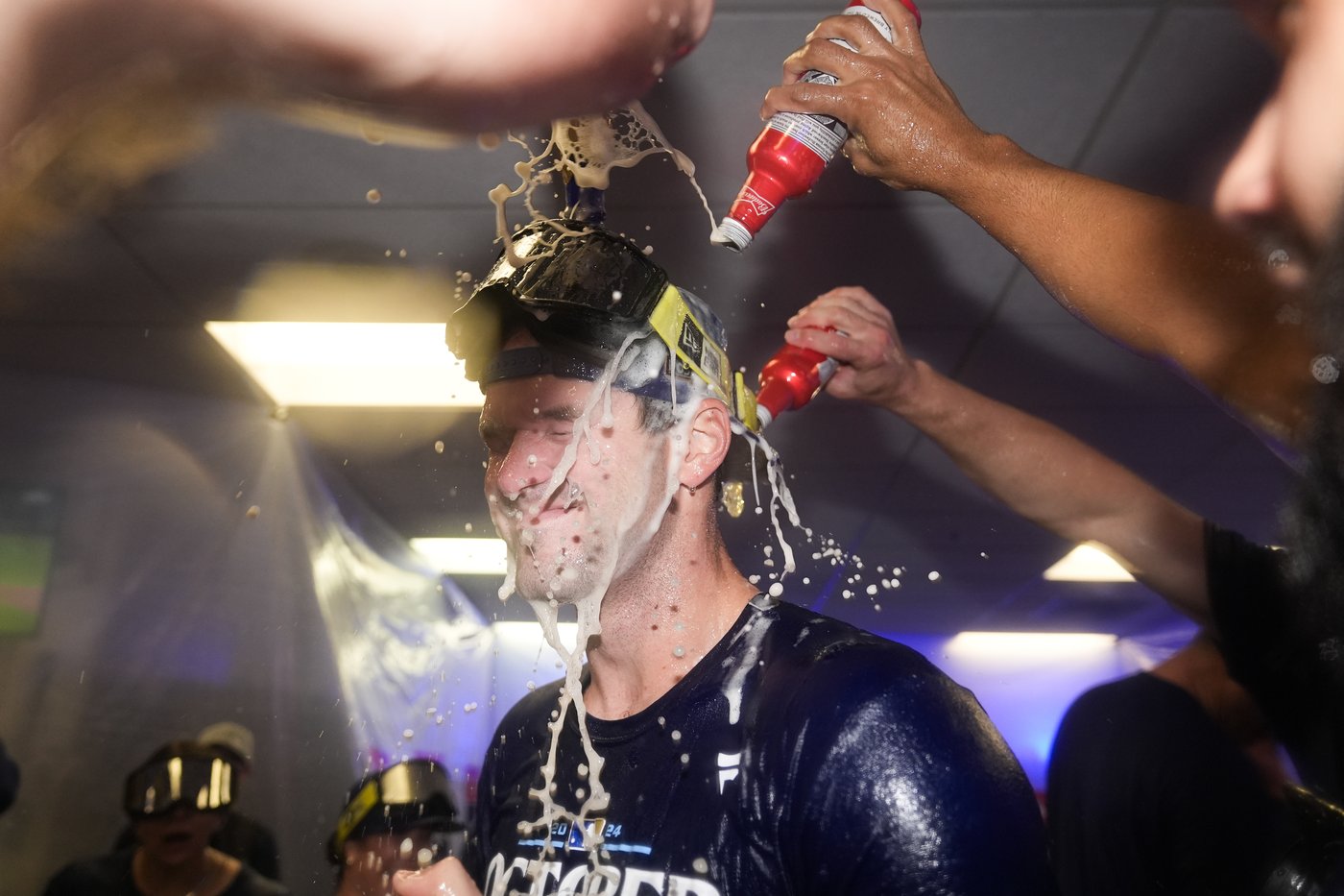 Bobby Witt Jr. and the Royals go from 2 late 7-game losing streaks to the AL Division Series | iNFOnews.ca