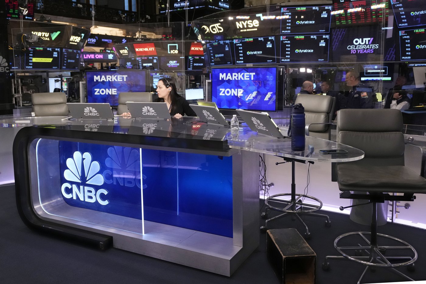 Comcast to spin off cable networks that were once the entertainment giant's star performers | iNFOnews.ca