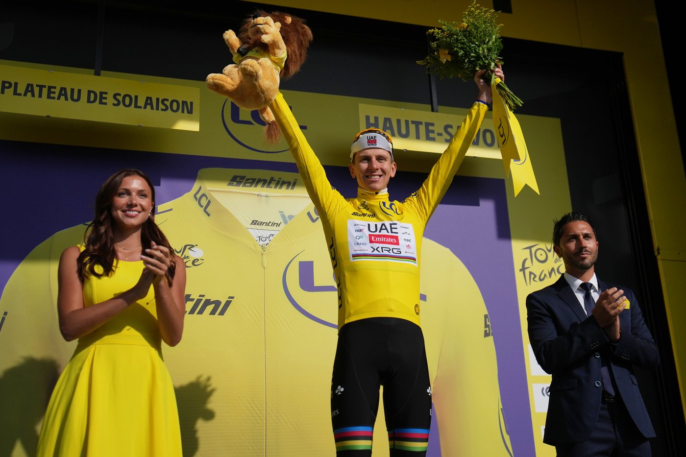 Agency carrying out early-morning doping tests on the Tour says correct procedures were followed | iNFOnews.ca