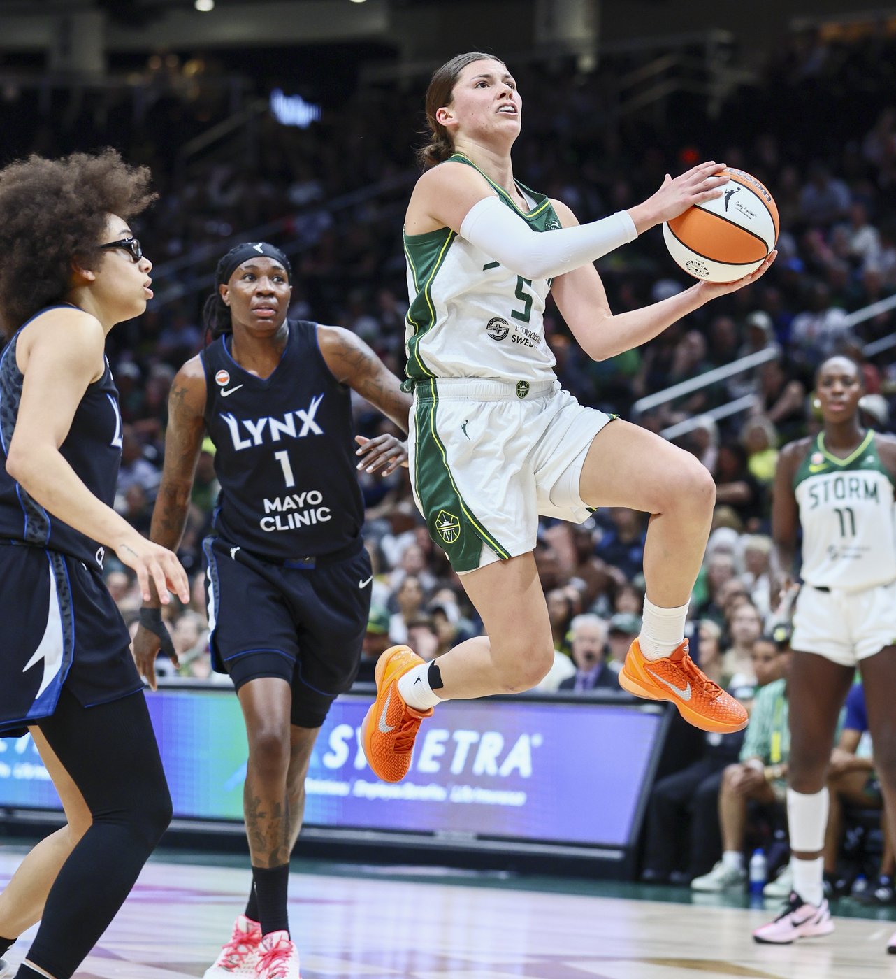 Collier scores 24 points in her return, Lynx top Storm 86-76 for best record at WNBA All-Star break | iNFOnews.ca