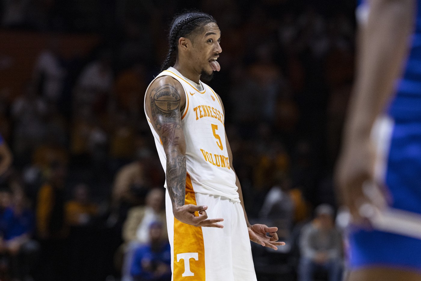 AP men's player of the week: Tennessee's Zakai Zeigler has massive game in win over Middle Tennessee | iNFOnews.ca