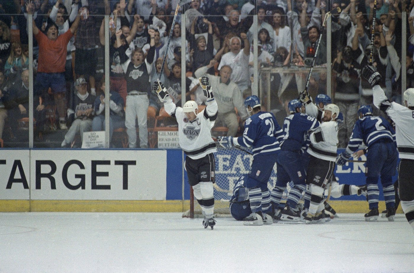 CHL unveils top 50 players for 50th anniversary, including Gretzky, Crosby, Bedard | iNFOnews.ca