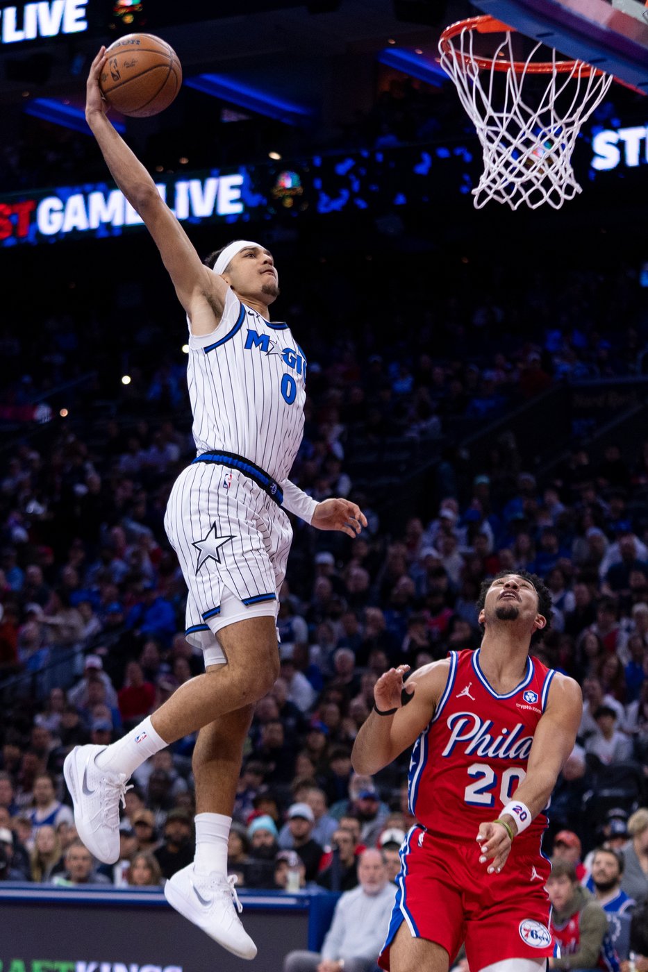Anthony Black nets career-high 31 points, leads Orlando to 144-103 win over Philadelphia | iNFOnews.ca