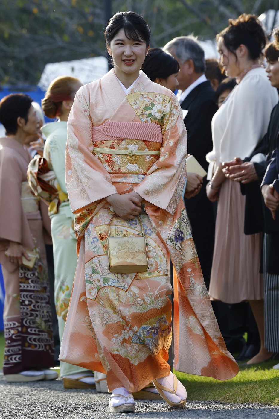 Japan's popular Princess Aiko turns 23 with her future as a royal in doubt | iNFOnews.ca Japan's popular Princess Aiko turns 23 with her future as a royal in doubt | iNFOnews.ca
