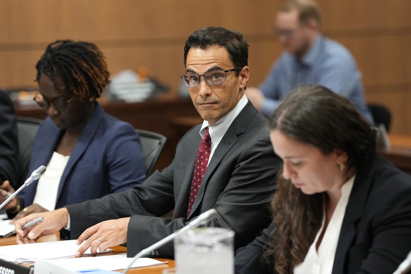 Budget watchdog calls for more transparency after Liberals shift fiscal anchors | iNFOnews.ca