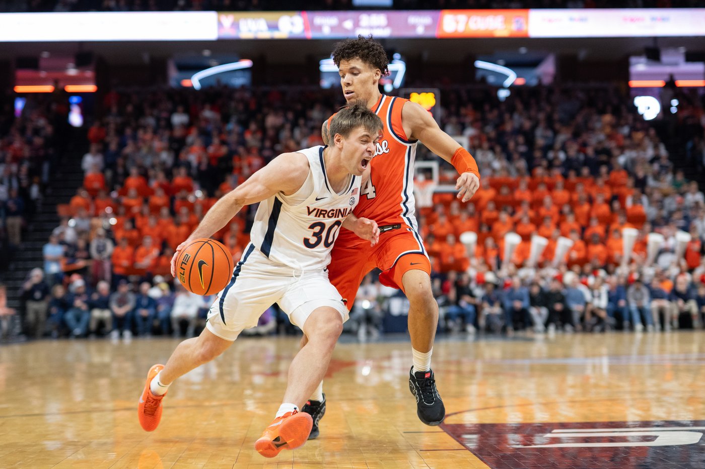Lewis scores 16 and No. 18 Virginia holds Syracuse to a season-low score in 72-59 win | iNFOnews.ca