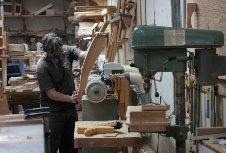 Muskoka chair maker's tariff woes highlight challenges for mom-and-pop manufacturers | iNFOnews.ca