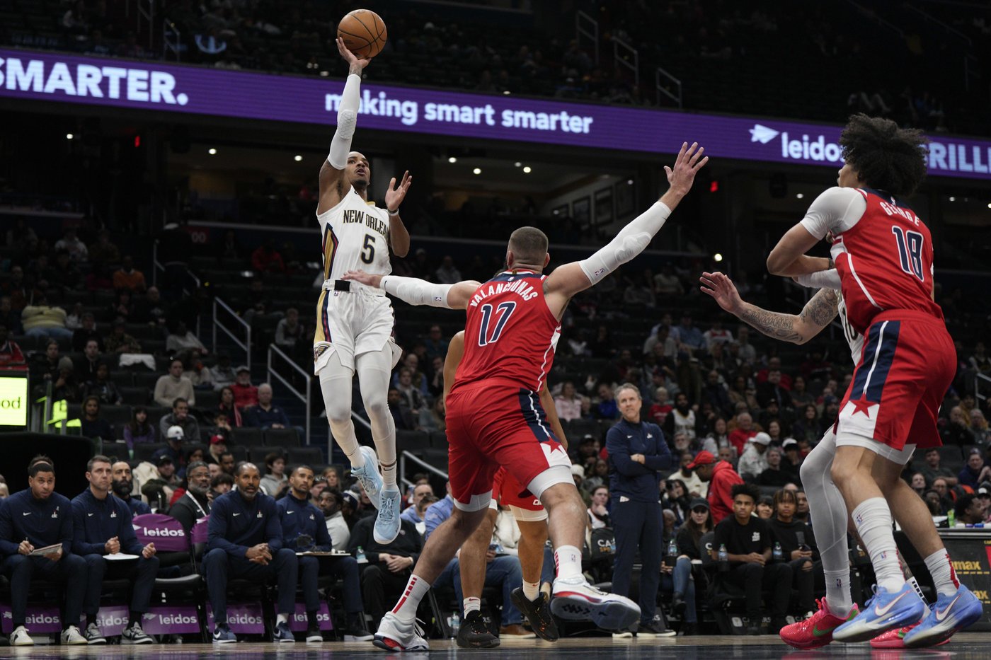 McCollum and Murray lead the Pelicans to a 2nd win in 3 days over the Wizards, 110-98 | iNFOnews.ca
