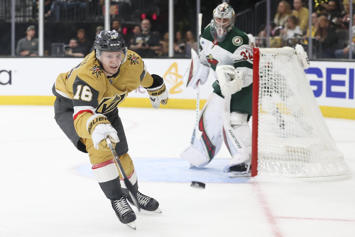 Howden scores twice and Golden Knights beat Wild 4-2 in Game 1 | iNFOnews.ca Howden scores twice and Golden Knights beat Wild 4-2 in Game 1 | iNFOnews.ca
