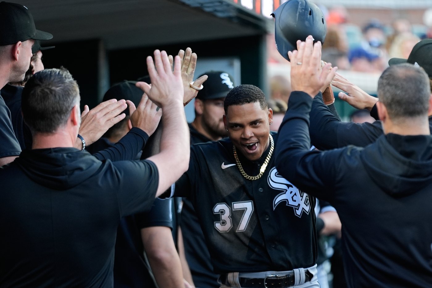 Skubal fans 8, Vierling and Carpenter homer as the Tigers beat the White Sox 4-3 | iNFOnews.ca