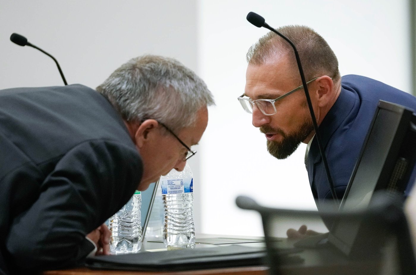 Lawyers for man accused of killing Charlie Kirk try to block prosecutors from seeking death penalty | iNFOnews.ca