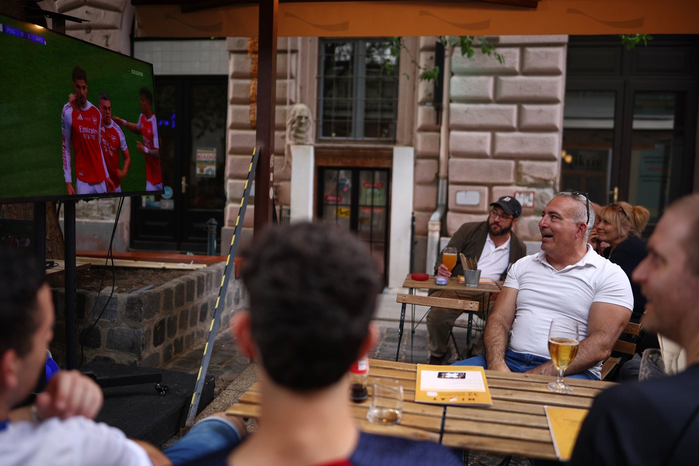 Many soccer fans will be drinking alcohol and watching the World Cup. In heat, doing that is risky | iNwheels Many soccer fans will be drinking alcohol and watching the World Cup. In heat, doing that is risky | iNwheels