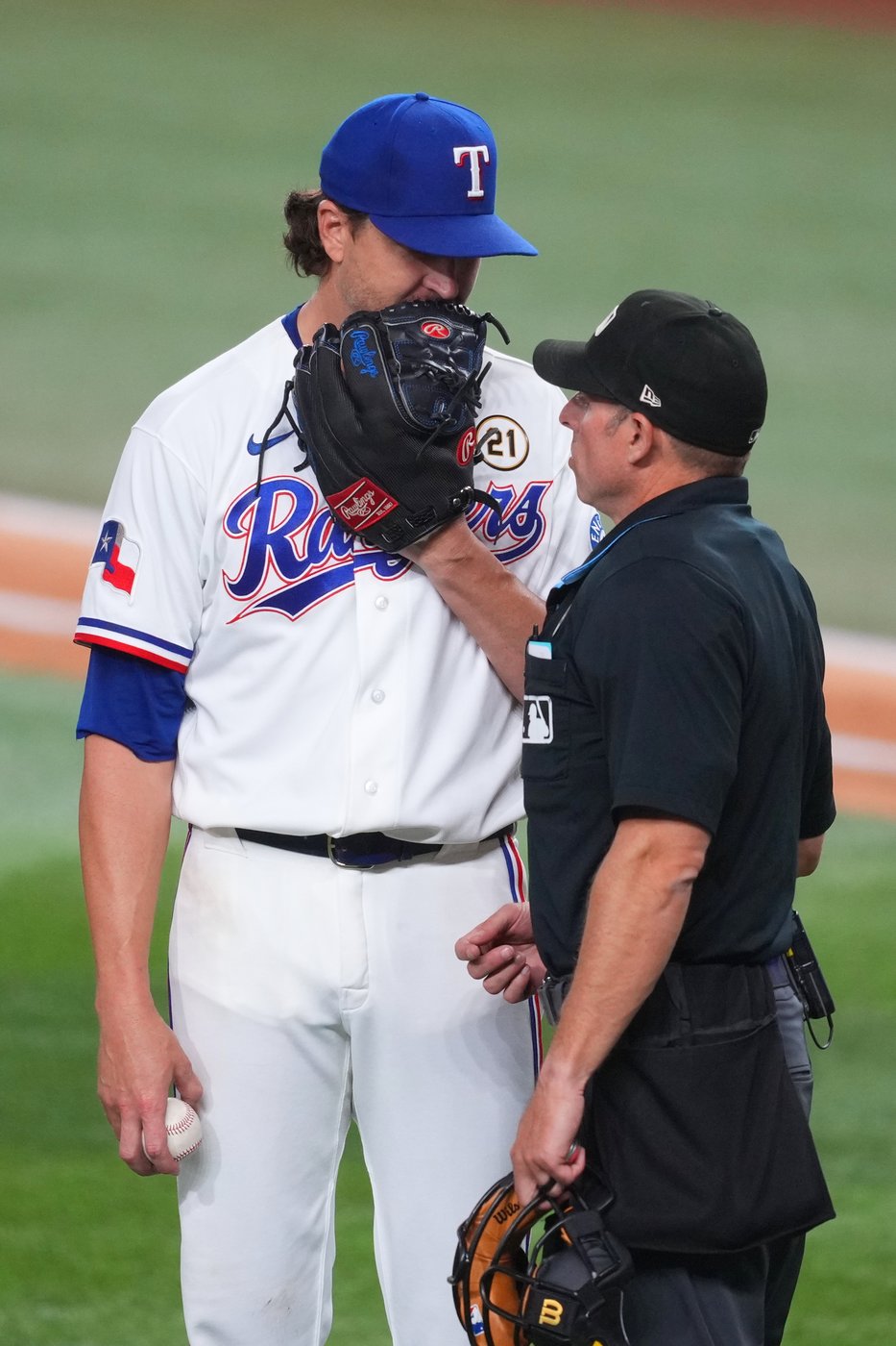 Jacob deGrom wanted to stay and is helping keep the Texas Rangers in the playoff chase | iNFOnews.ca