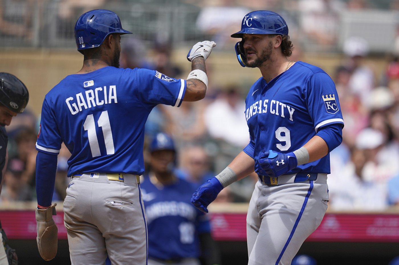Keaschall hits 2-run homer in 11th as Twins top Royals 5-3 | iNFOnews.ca