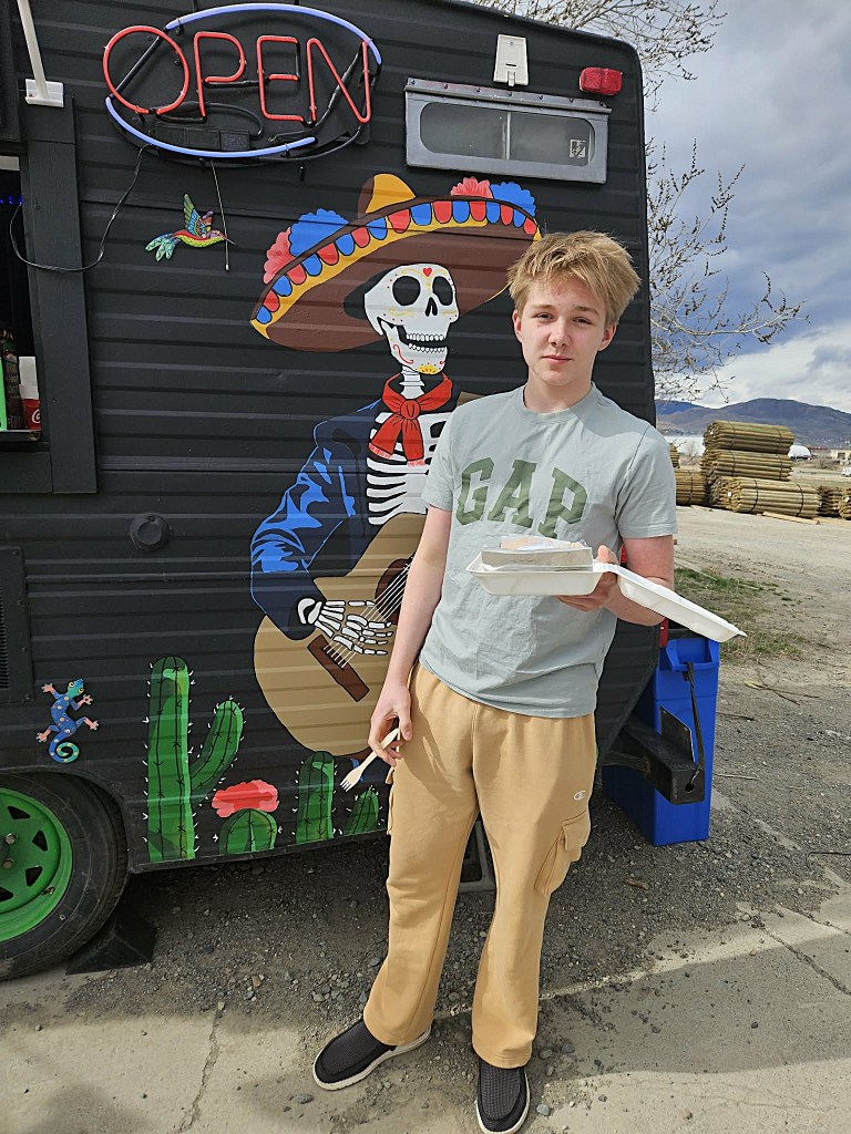 iN VIDEO: New Kamloops food truck serves authentic Mexican eats, treats and music | iNwine