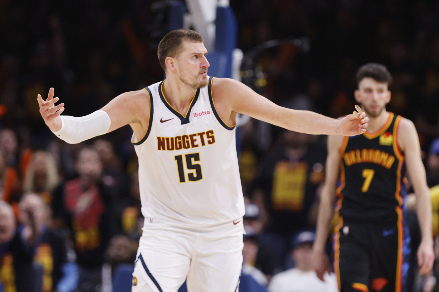 Gordon's game-winner, Jokic's 42 points, 22 rebounds lead Nuggets past Thunder in West semis Game 1 | iNFOnews.ca