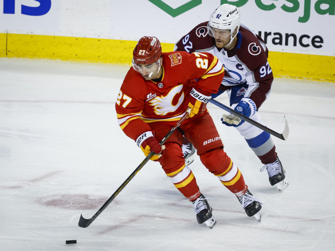 Castagna picks up assist in NHL debut but Flames fall to Avalanche | iNFOnews.ca