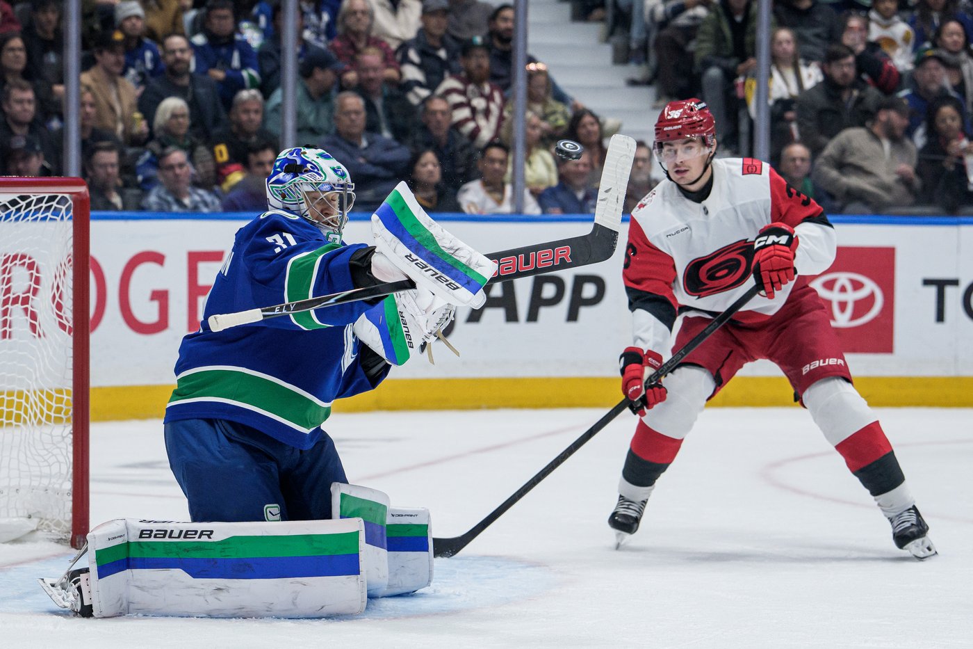 Ehlers, Deslauriers score twice as Hurricanes down slumping Canucks 6-3 | iNFOnews.ca Ehlers, Deslauriers score twice as Hurricanes down slumping Canucks 6-3 | iNFOnews.ca