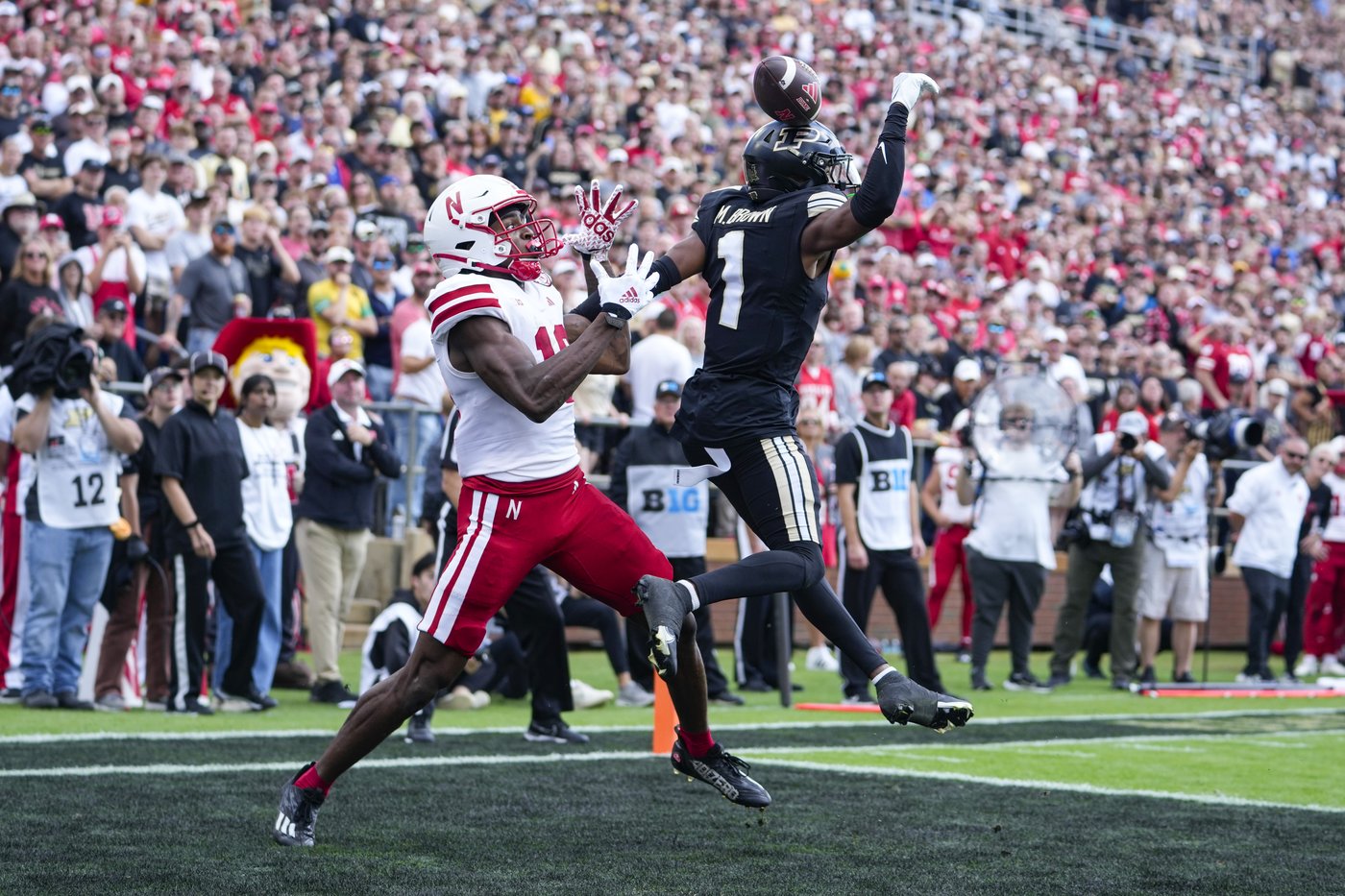 Purdue's CB Markevious Brown is no longer with team but could return next year, school says | iNFOnews.ca