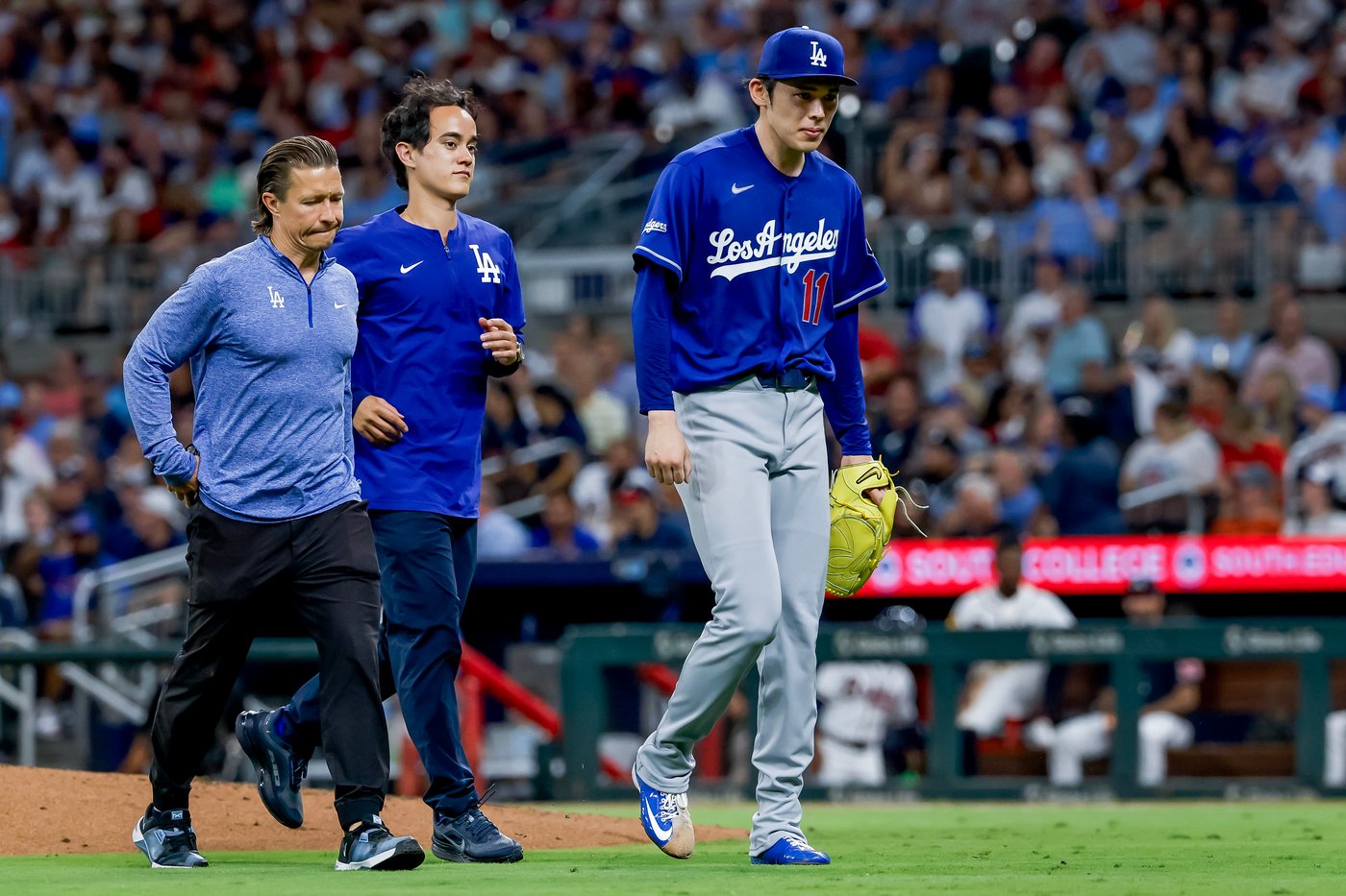 Dodgers RHP Roki Sasaki headed to 15-day injured list with middle finger blister | iNFOnews.ca