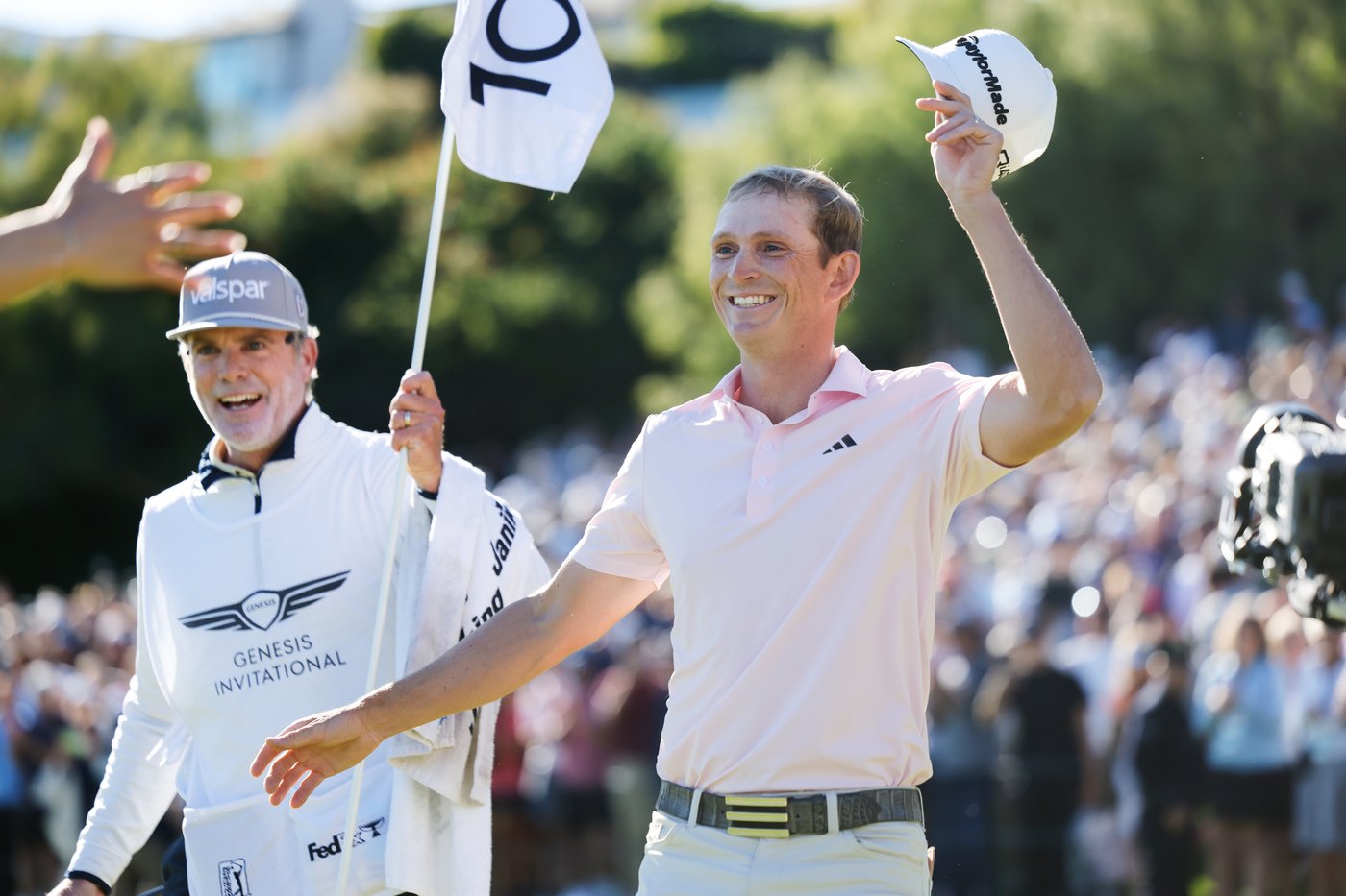 Jacob Bridgeman holds on at Riviera for first PGA Tour title | iNFOnews.ca