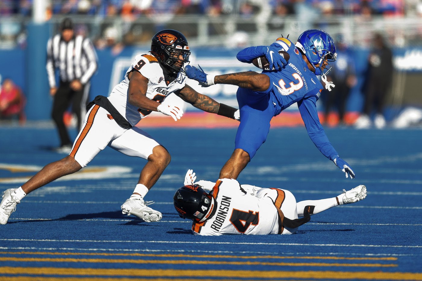 Ashton Jeanty rushes for 226 yards, Boise State beats Oregon State 34-18 | iNFOnews.ca Ashton Jeanty rushes for 226 yards, Boise State beats Oregon State 34-18 | iNFOnews.ca