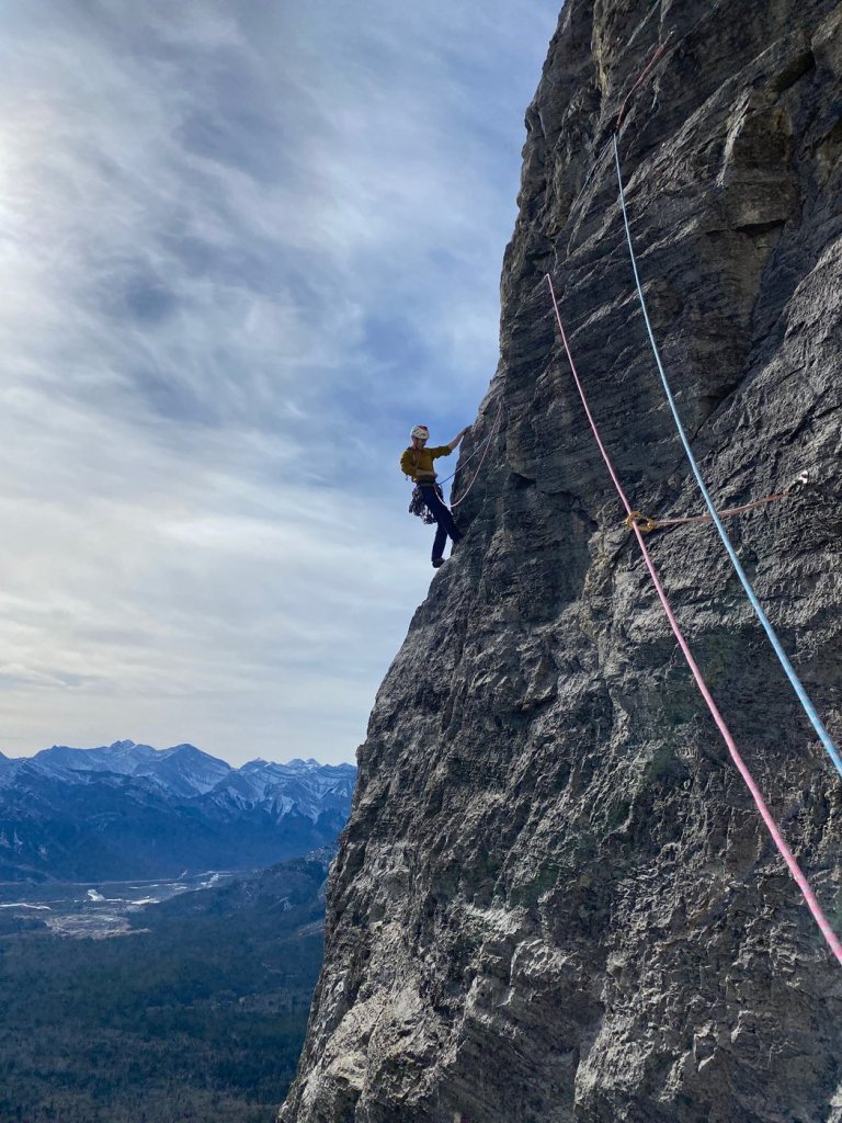 Don't want to slip and fall off the mountain? There's an app for that. | iNFOnews.ca