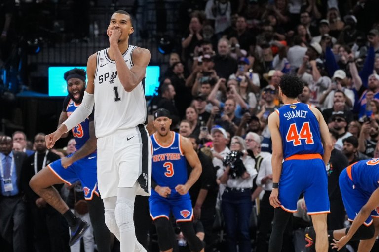 A comeback to savor, a finish to forget. Wemby and the Spurs let Game 2 of the NBA Finals get away | iNFOnews.ca