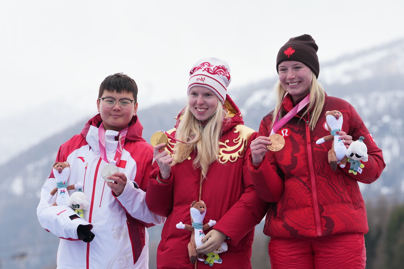 Canadian wheelchair curling team wins gold with 4-3 triumph over China at Paralympics | iNFOnews.ca