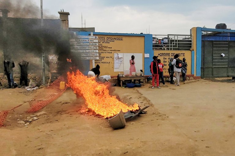 More health workers strike as Ebola cases in Congo exceed 2,000, including 754 deaths | iNFOnews.ca