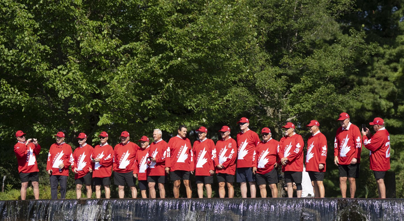 'Best team ever formed': Legends from 1976 Canada Cup team reunite | iNFOnews.ca