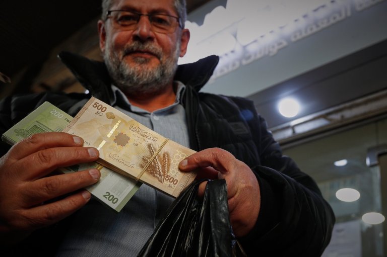 Syria begins circulating new post-Assad currency bills | iNFOnews.ca