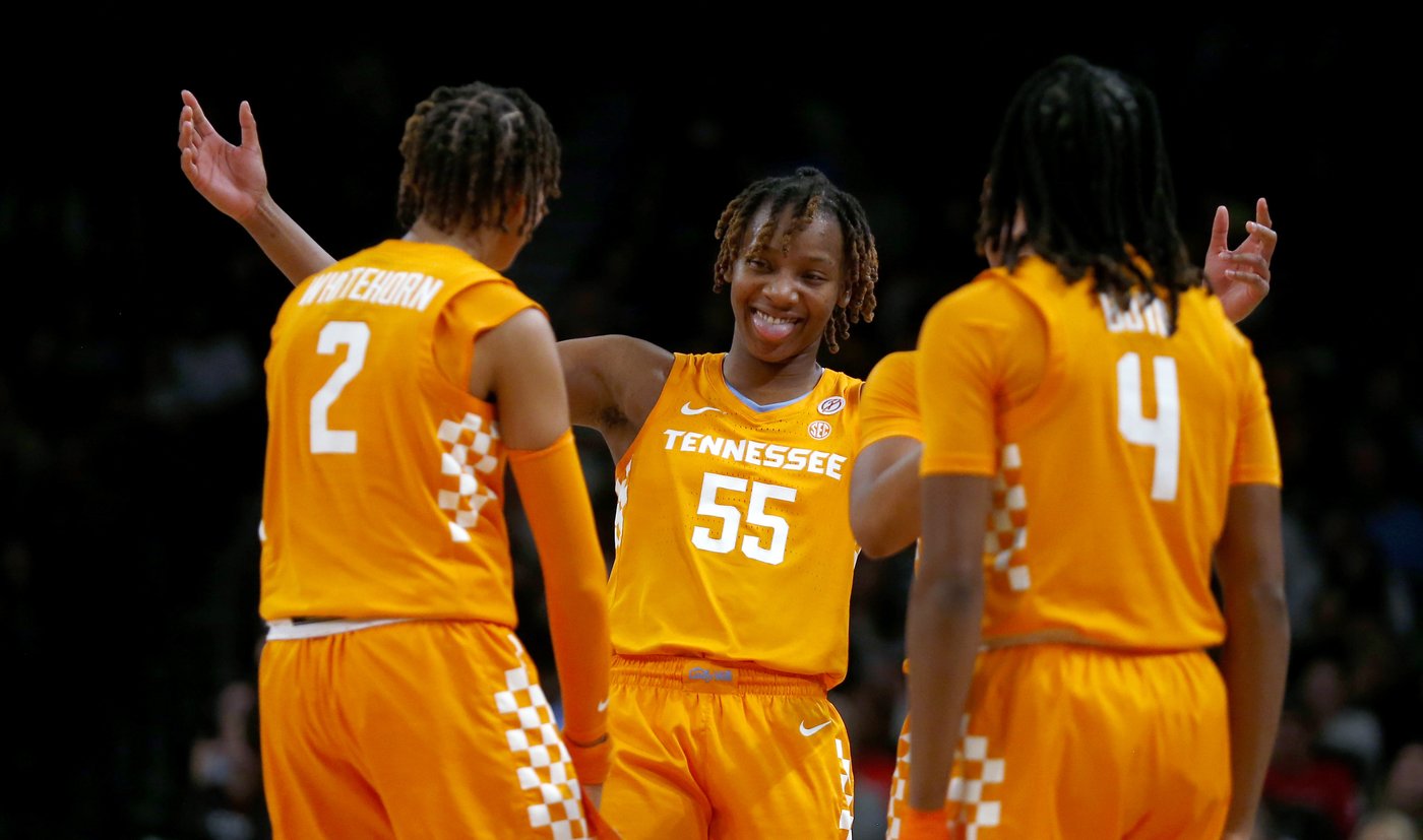 Tennessee uses late run to beat No. 17 Iowa 78-68 in inaugural Women's Champions Classic | iNFOnews.ca