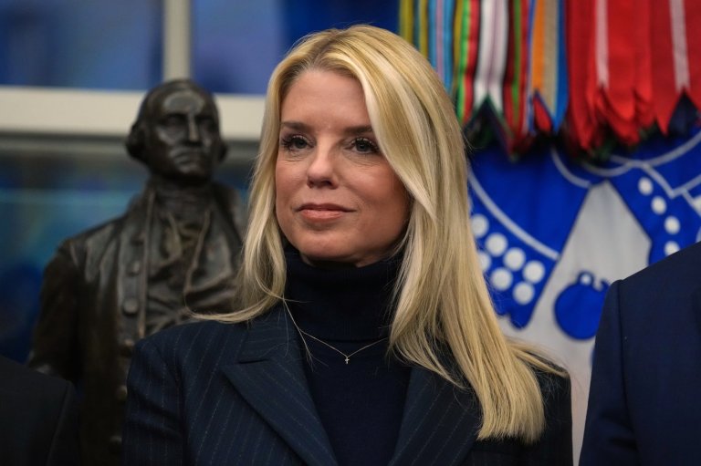 Attorney General Bondi will face questions from lawmakers as fallout over Epstein files continues | iNFOnews.ca