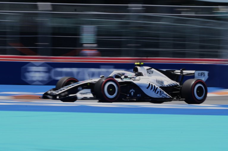 Cadillac’s stars-and-stripes Miami debut as the new F1 team races on US soil | iNFOnews.ca