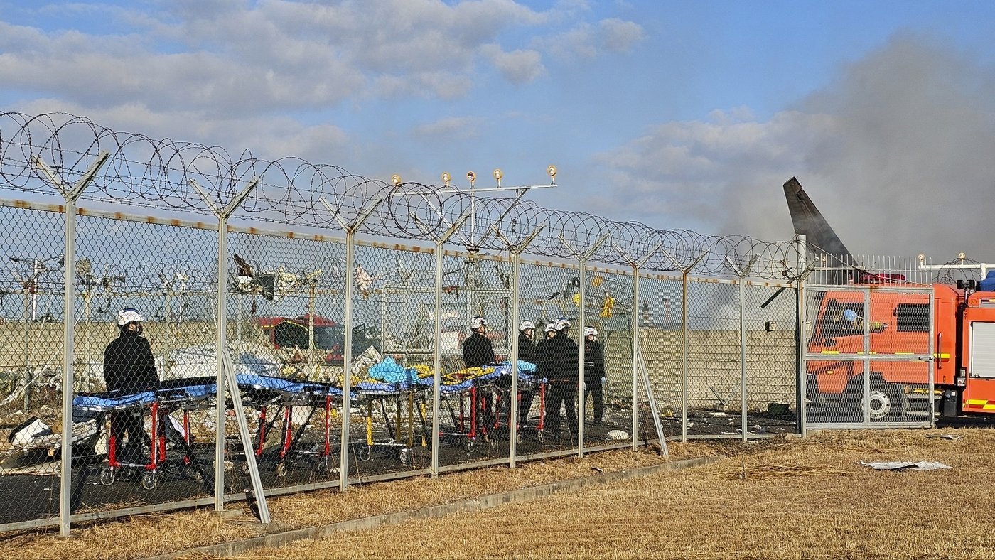 What we know about the deadly passenger jet crash in South Korea | iNFOnews.ca