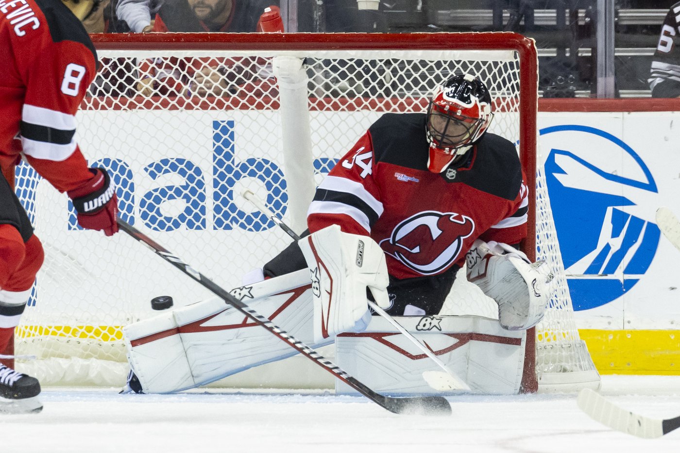 Jake Allen gets his 1st shutout with the Devils, who beat Utah 3-0 | iNFOnews.ca