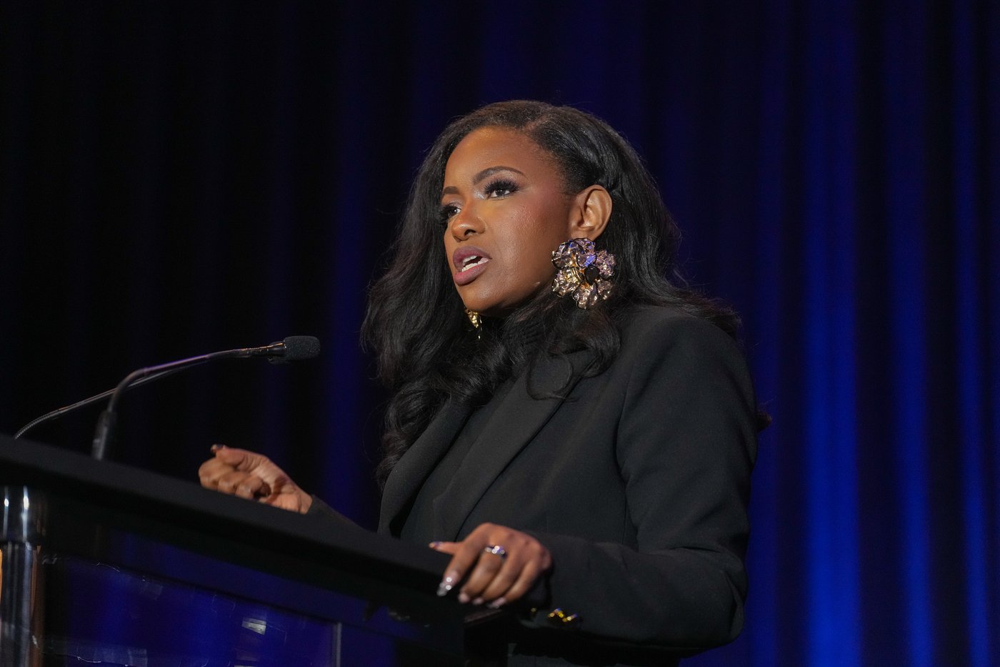 Her jabs go viral. He's known to quote the Bible. How social media is shaping a Texas Senate race | iNFOnews.ca