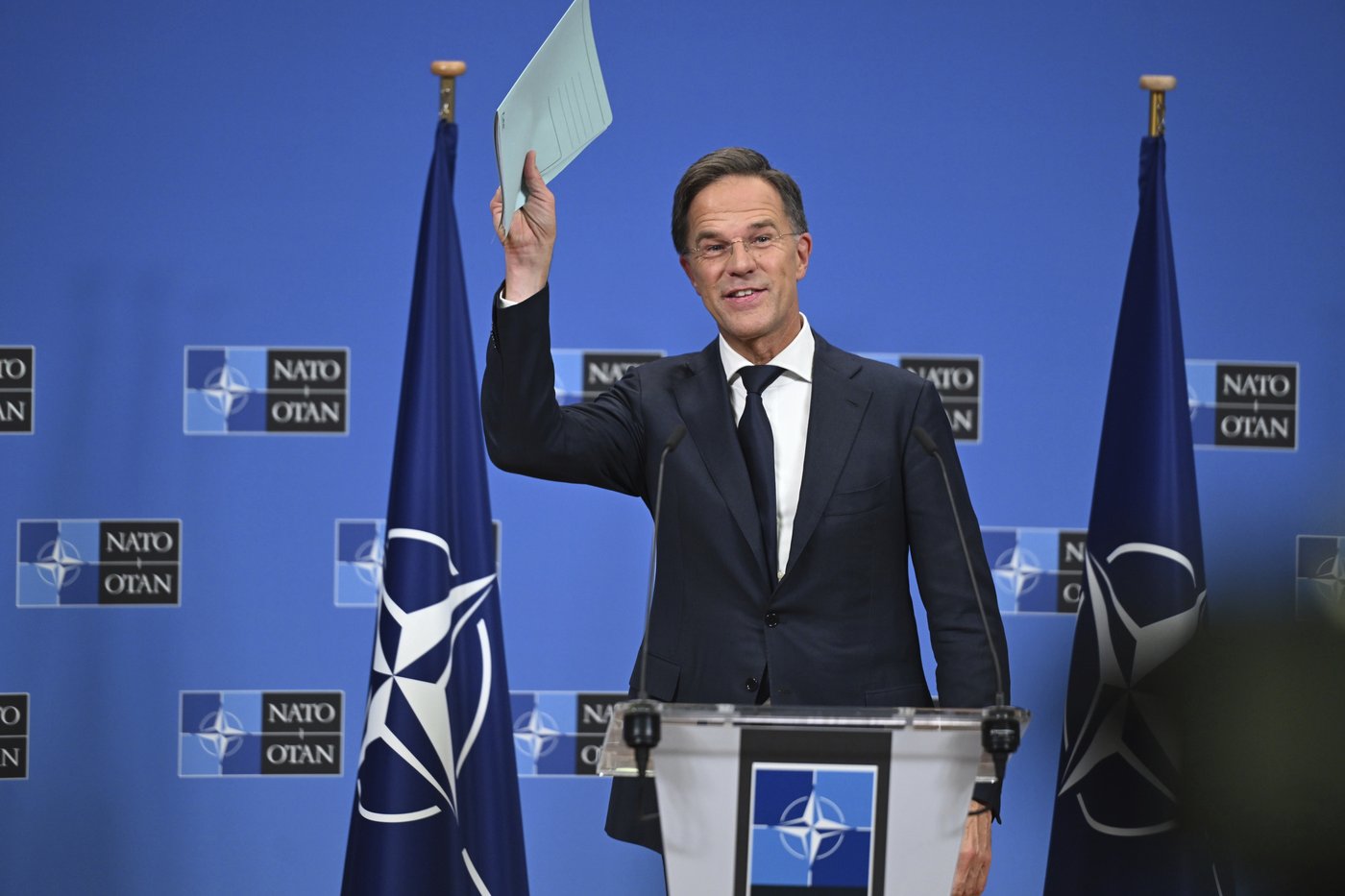 NATO's new chief makes Ukraine support a top priority and says he will work with any US president | iNFOnews.ca