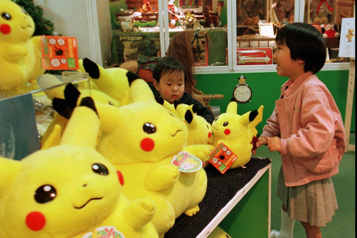30 years after Pokémon's release, fans are still trying to catch 'em all | iNFOnews.ca