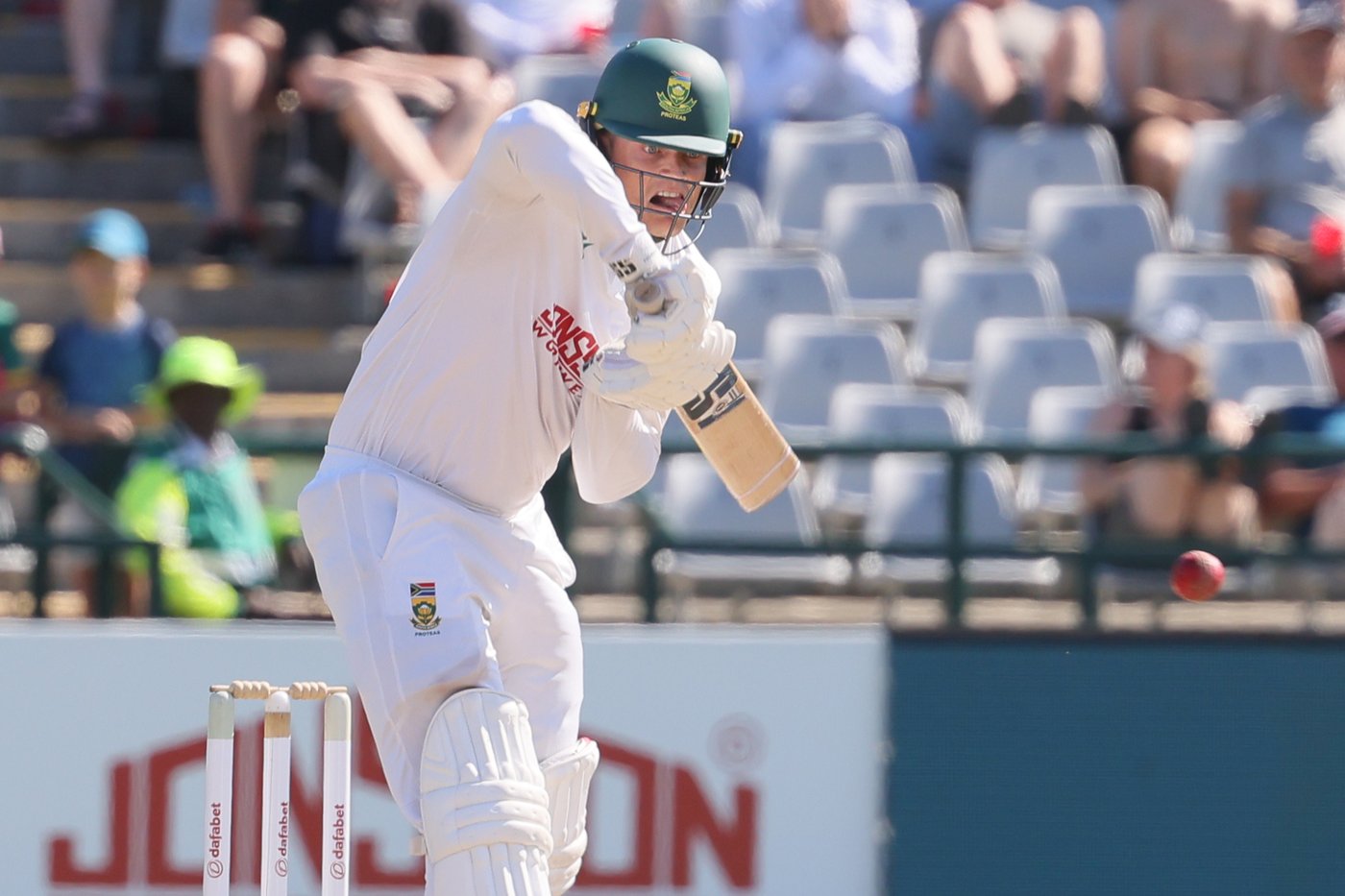 Rickelton and Mulder centuries lead South Africa fightback and set Australia 288 chase | iNFOnews.ca